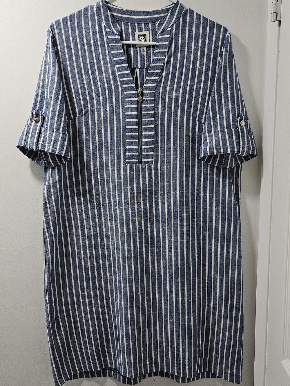 Anne Klein Striped Zip Front Shift Dress Roll Tab Sleeves Size 8